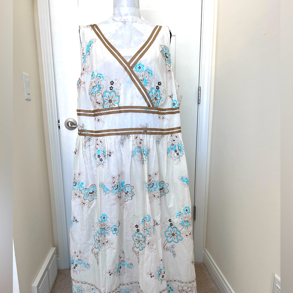 Signature By Robbie Bee Sleeveless V Neck Embroidered White Dress Sz 20W…